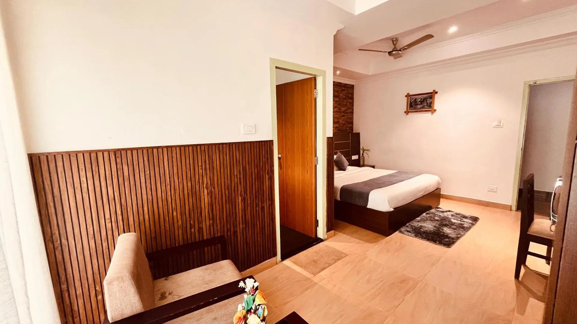 **** فندق Nature Valley Farmhouse Resort By Raarees, Munnar #Lap Of Nature #Premium Rooms #Big Parking #Scenic View #Garden With Fireplace #Property Of The Year الهند