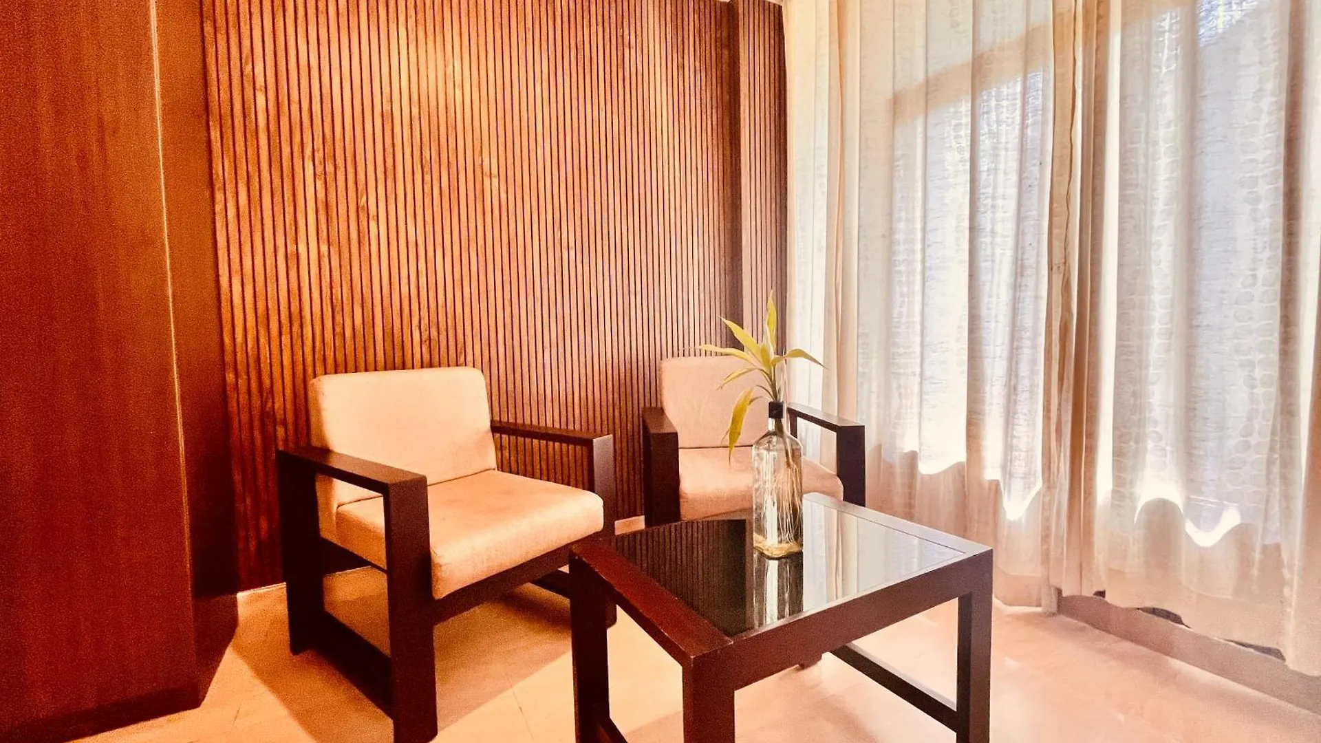 Nature Valley Farmhouse Resort By Raarees, Munnar #Lap Of Nature #Premium Rooms #Big Parking #Scenic View #Garden With Fireplace #Property Of The Year